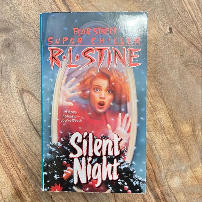 Silent Night - A Christmas Suspense Story (Fear Street Super Chiller)