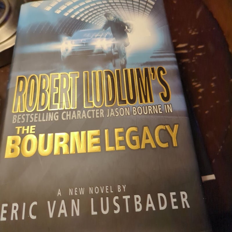 Robert Ludlum's the Bourne Legacy