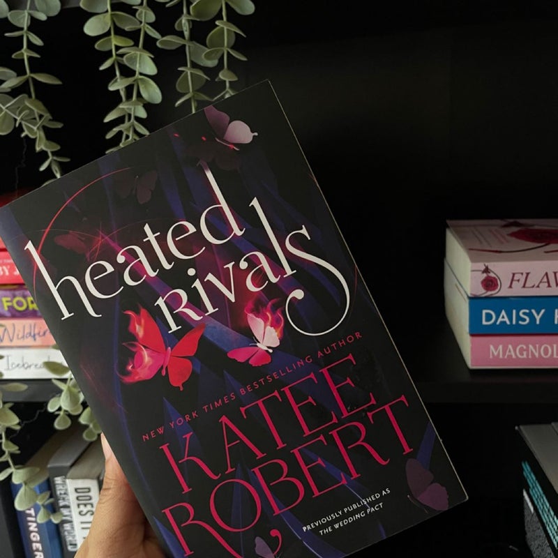 Heated Rivals (previously Published As the Wedding Pact)