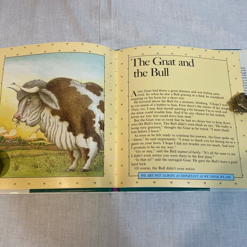 The Children's Aesop, Retold by Stephanie Calmenson, Illustrated by Robert Byrd, Vintage 1988 Hardcover Children's Book