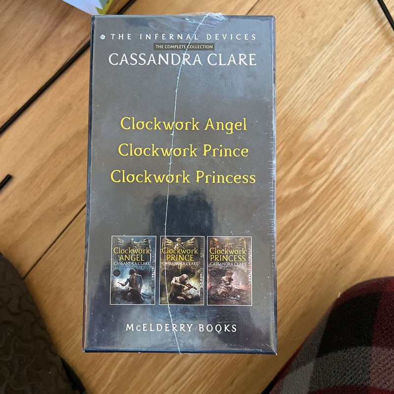The Infernal Devices, the Complete Collection