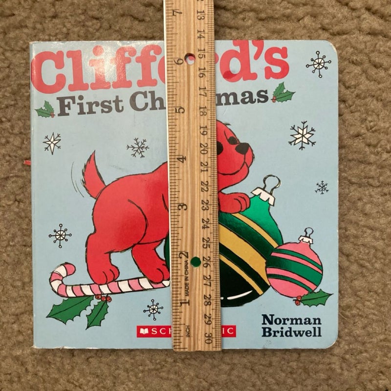 Clifford's First Christmas