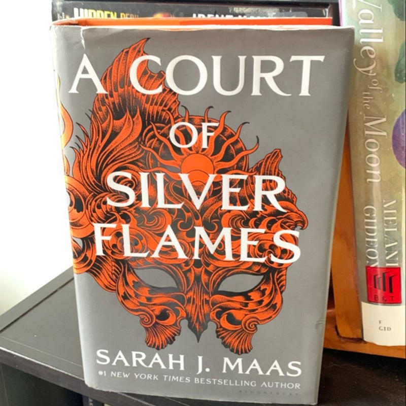 A Court of Silver Flames