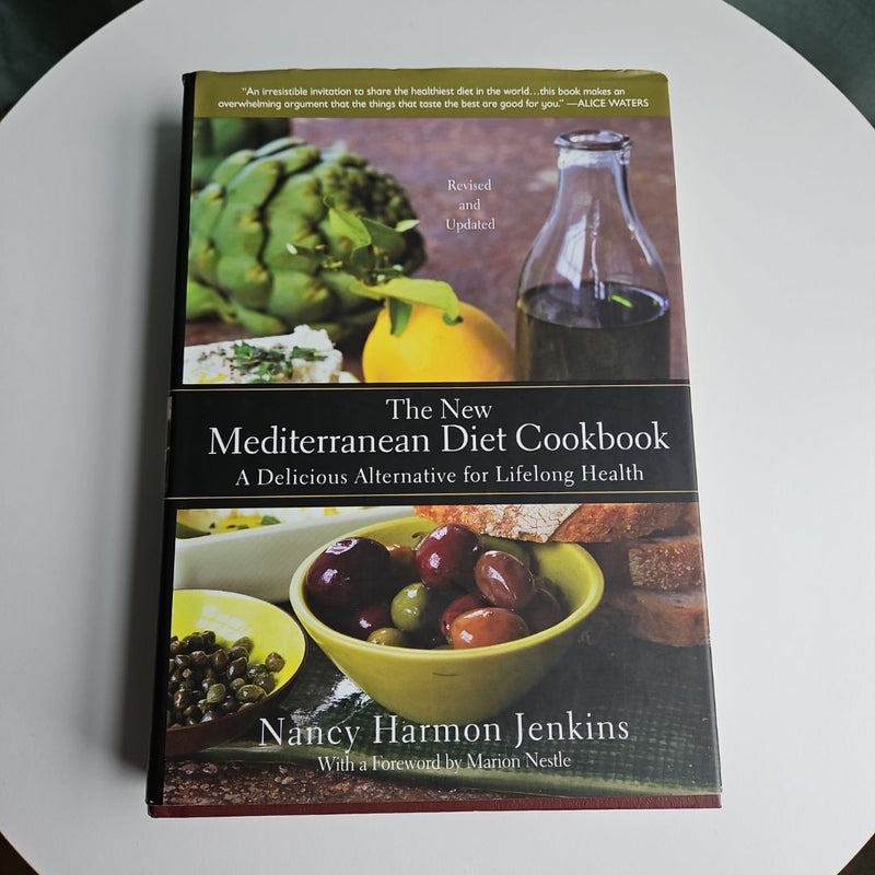 The New Mediterranean Diet Cookbook