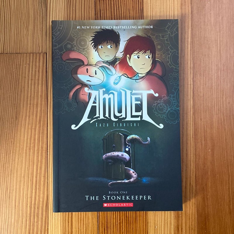 Amulet Book 1