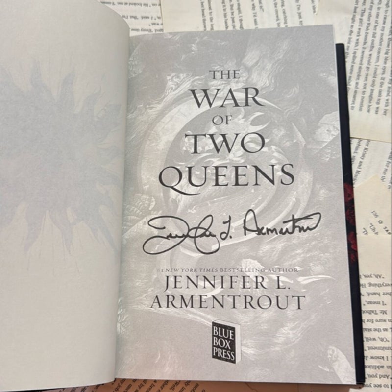 The War of Two Queens -SIGNED & extras