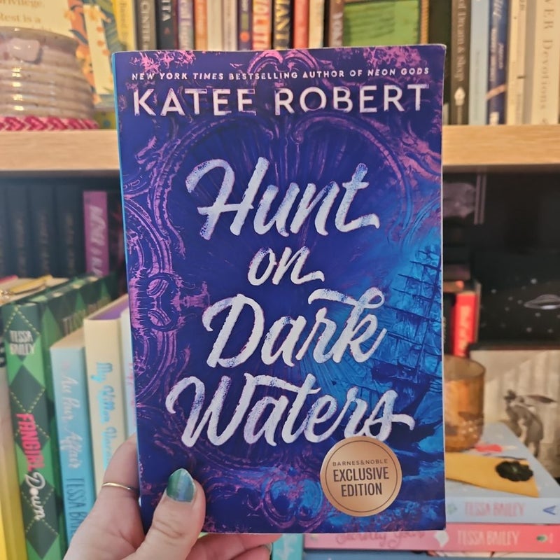Hunt on dark waters