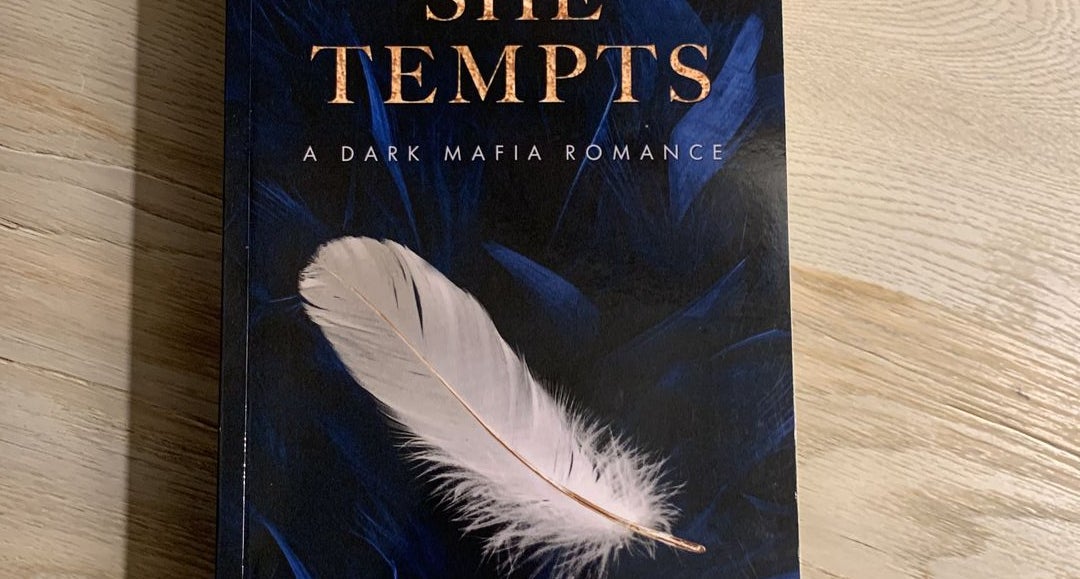 When She Tempts: A Dark Mafia Romance (The Fallen): Sands, Gabrielle:  9798374929447: : Books