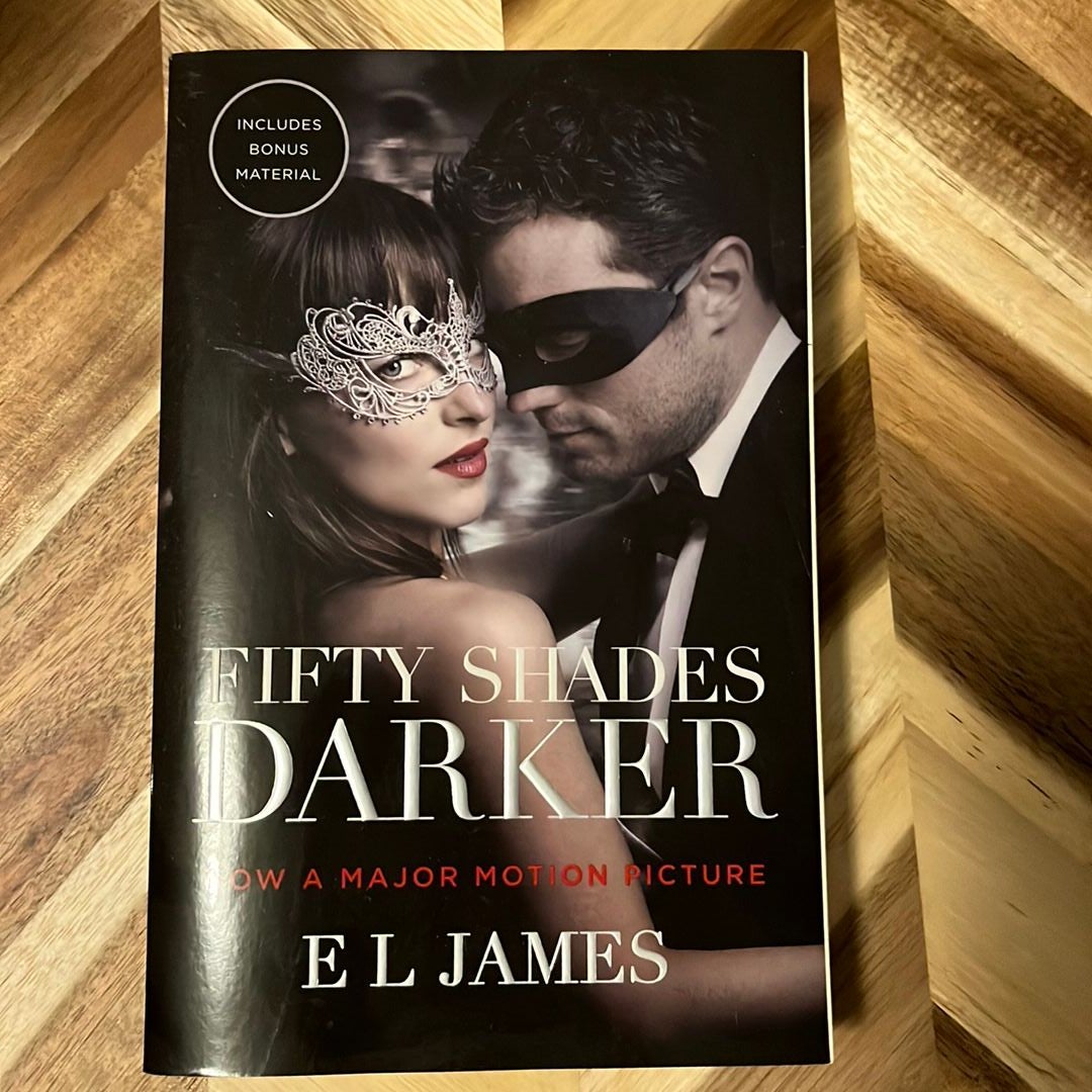 Fifty Shades Darker (Movie Tie-In Edition)