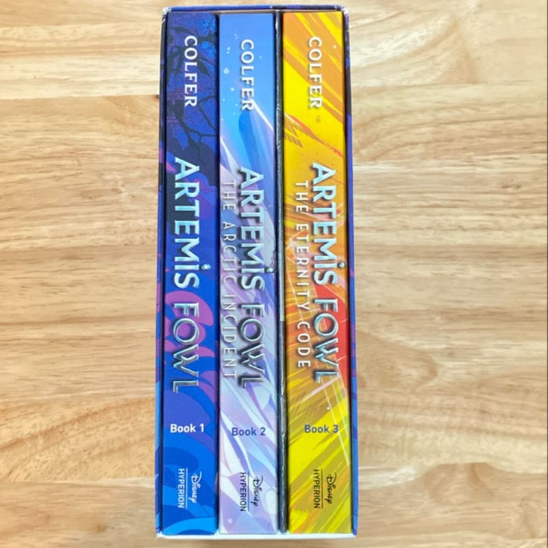 Artemis Fowl 3-Book Paperback Boxed Set (Artemis Fowl, Books 1-3)