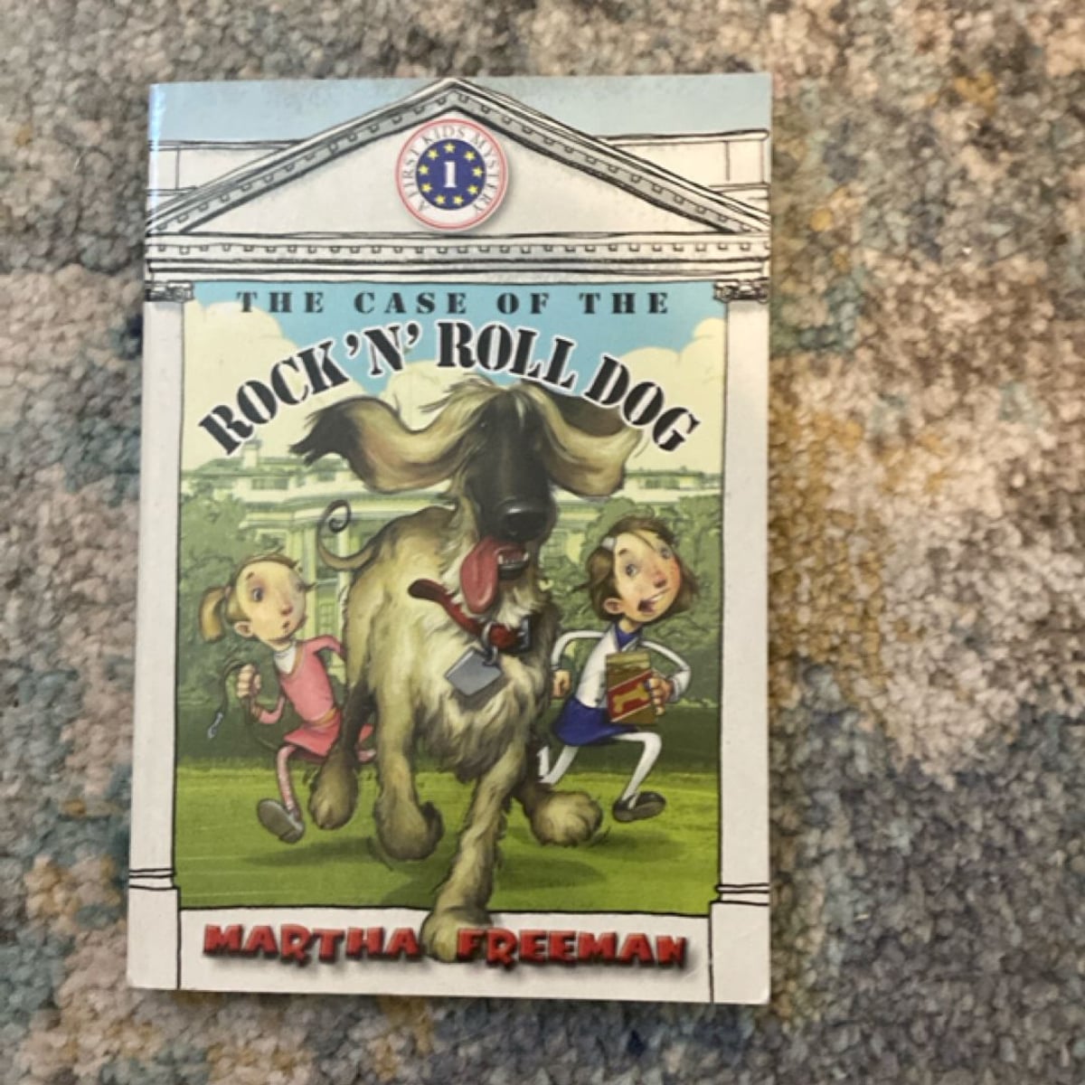 The Case of the Rock 'n' Roll Dog by Martha Freeman