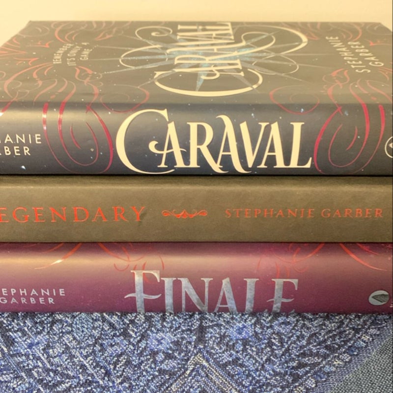 Caraval series bundle