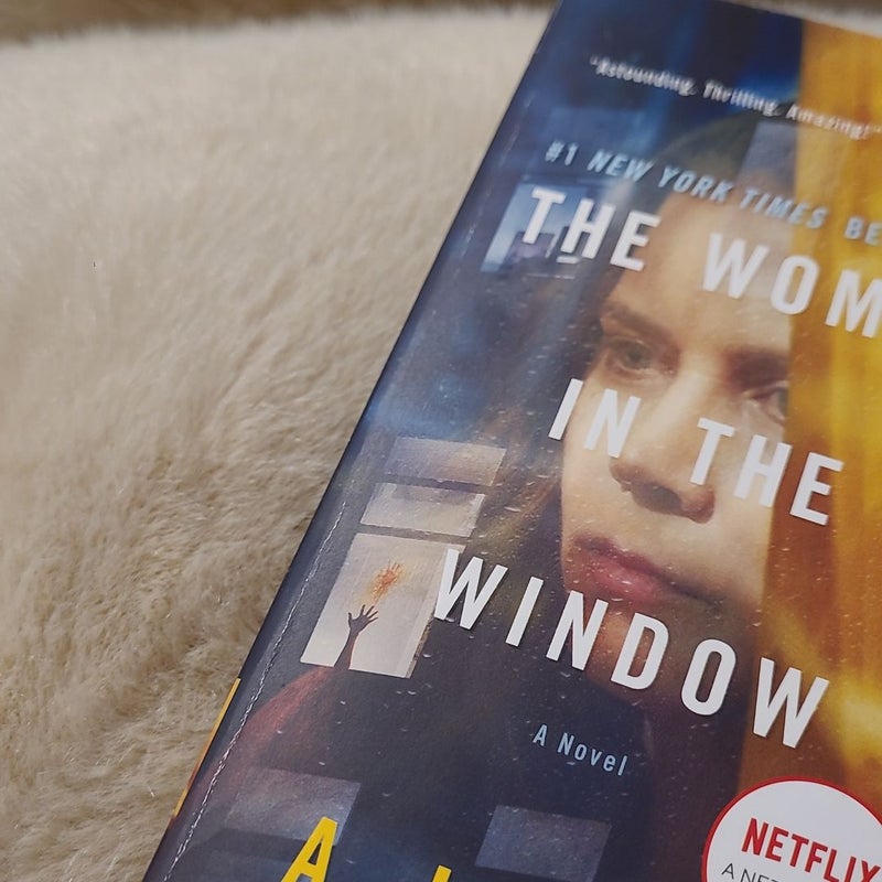 The Woman in the Window [Movie Tie-In]