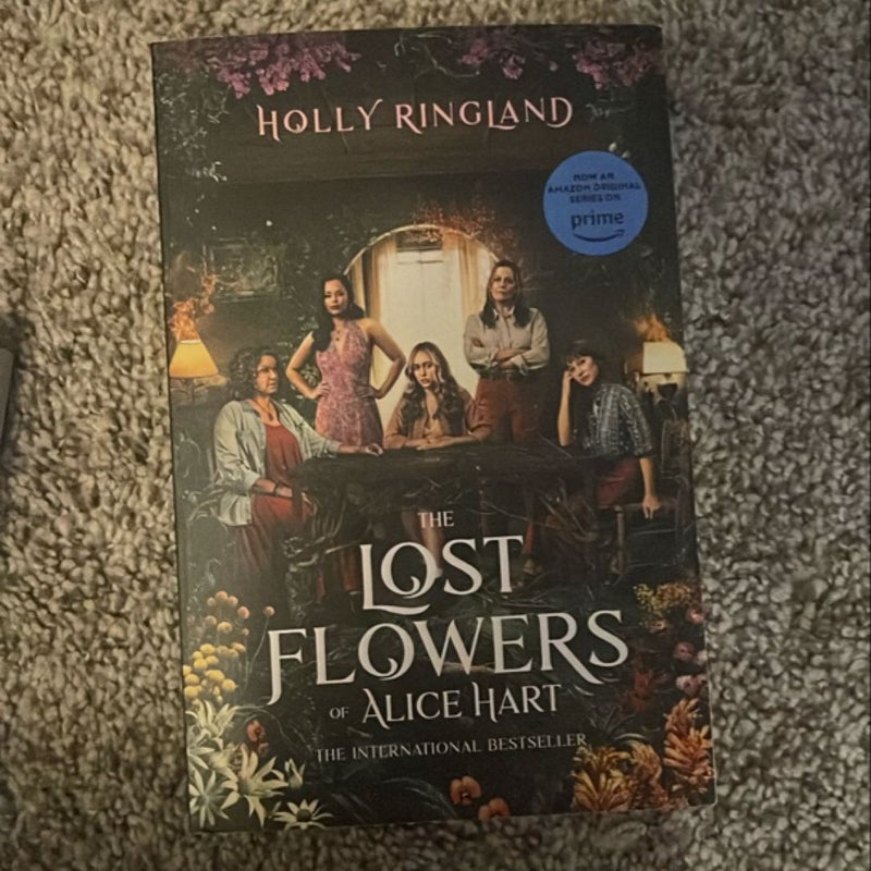 The Lost Flowers of Alice Hart