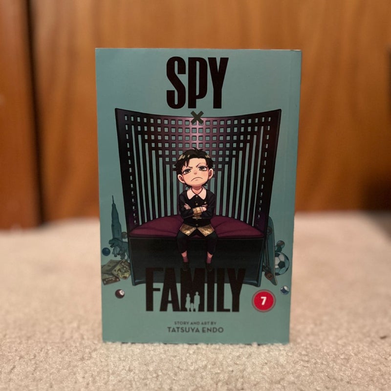 Spy X Family, Vol. 7