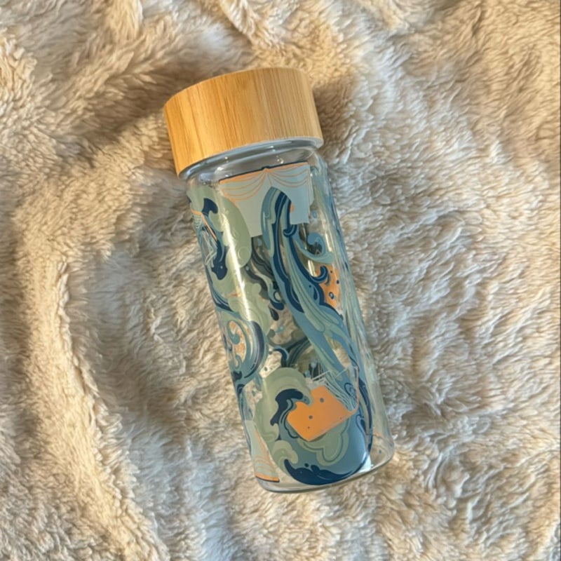 Lisa See glass water bottle (Illumicrate exclusive)