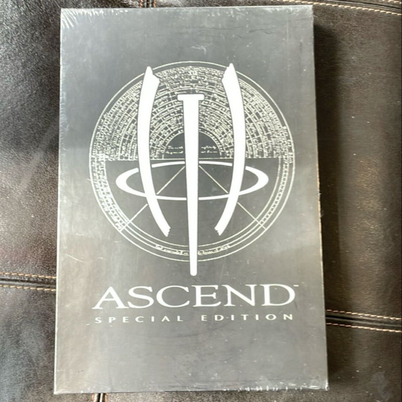 Ascend Special Edition (Leather and slipcover)