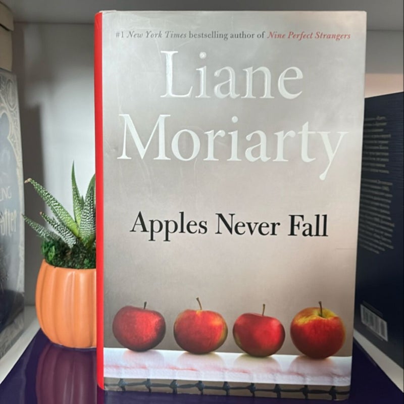 Apples Never Fall