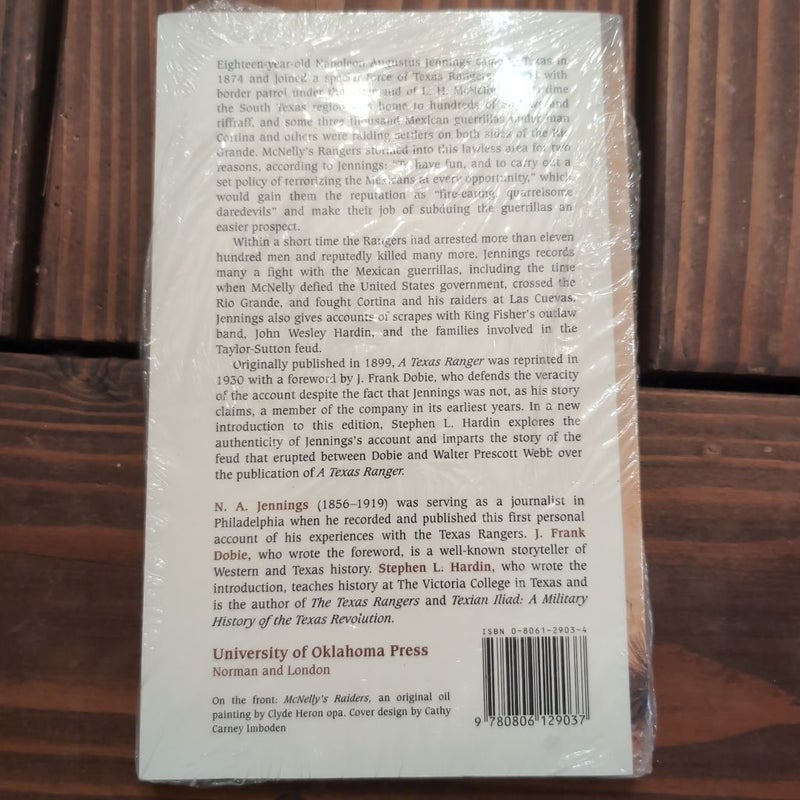 A Texas Ranger by J. Frank Dobie, Stephen L. Hardin