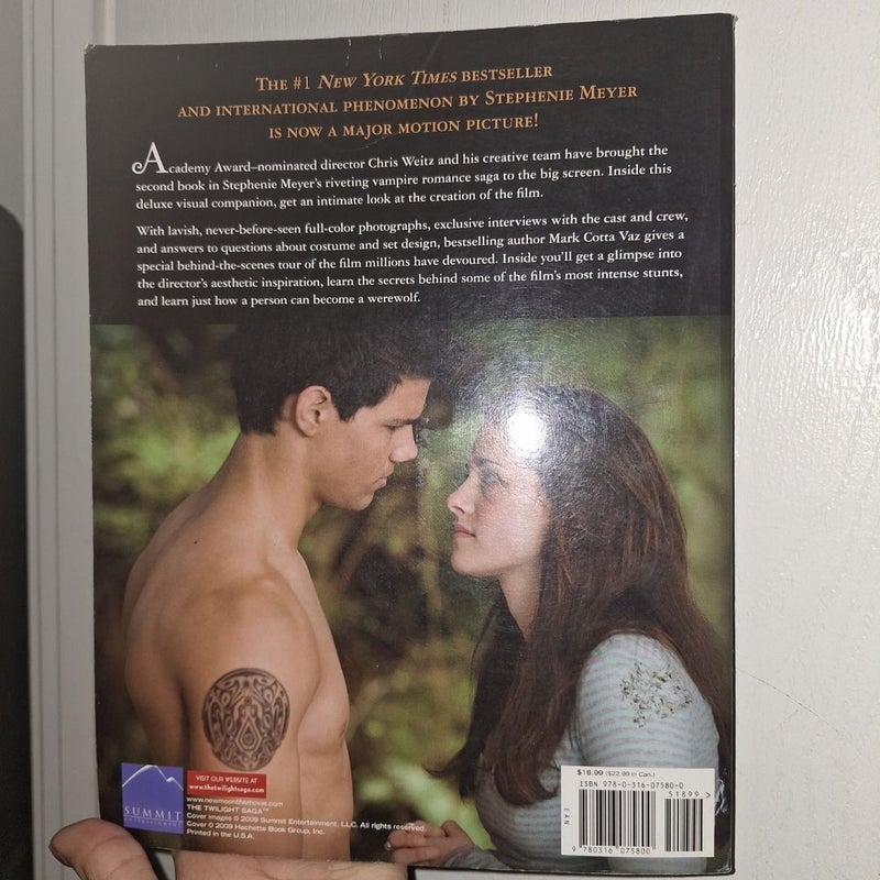 New Moon: the Official Illustrated Movie Companion