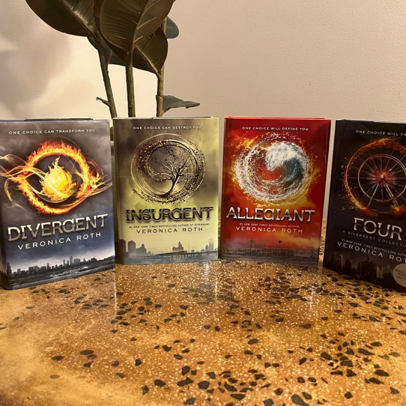 Divergent Series Four-Book Hardcover Gift Set