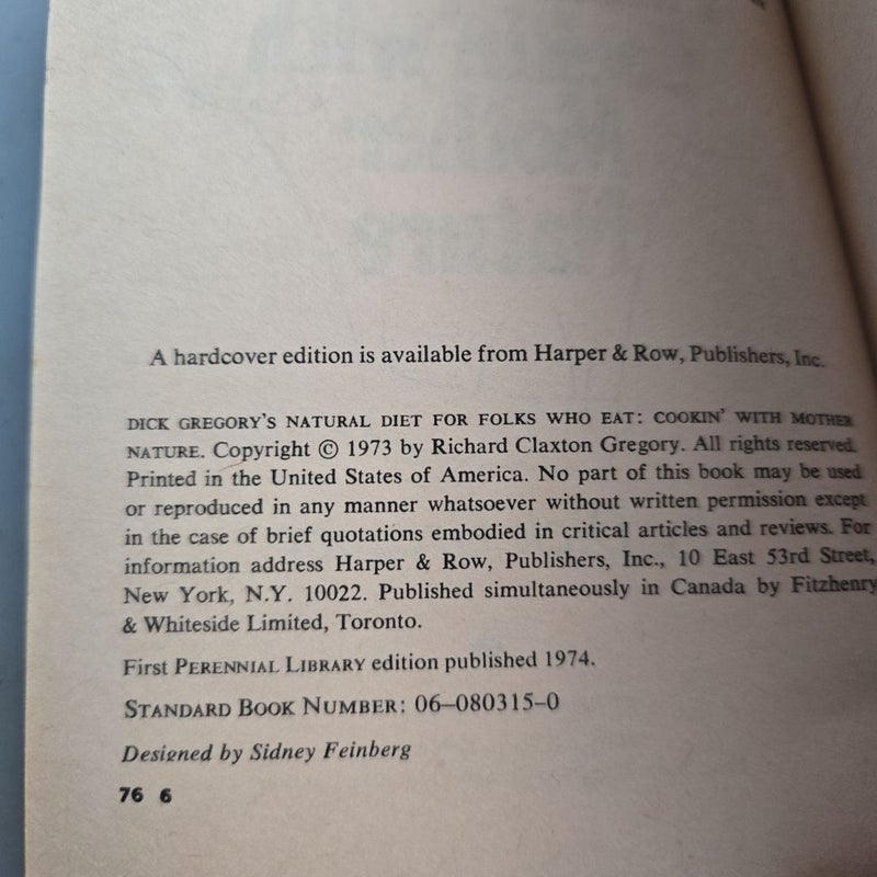 Dick Gregory's Natural Diet for Folks Who Eat: Cookin' with Mother Nature
