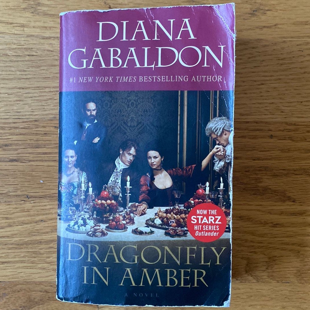 Dragonfly in Amber (Starz Tie-In Edition)