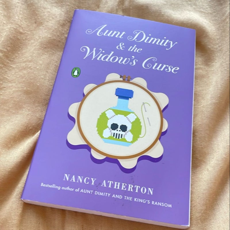 Aunt Dimity and the Widow's Curse