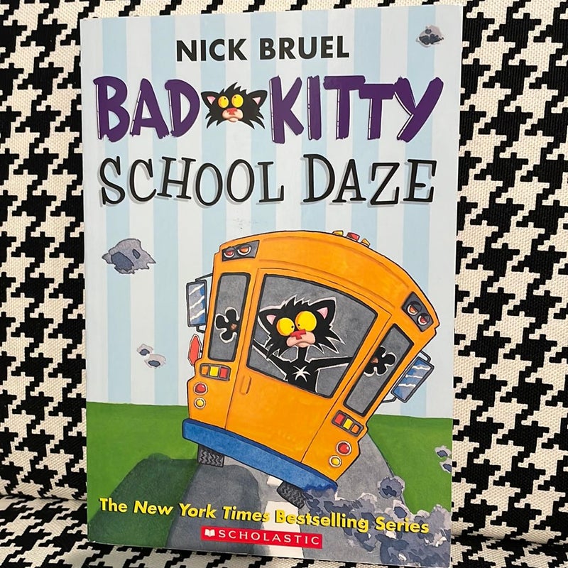 Bad Kitty School Daze