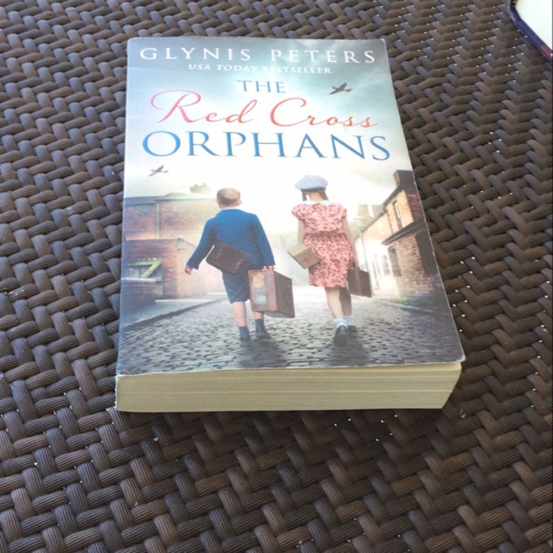 The Red Cross Orphans (the Red Cross Orphans, Book 1)