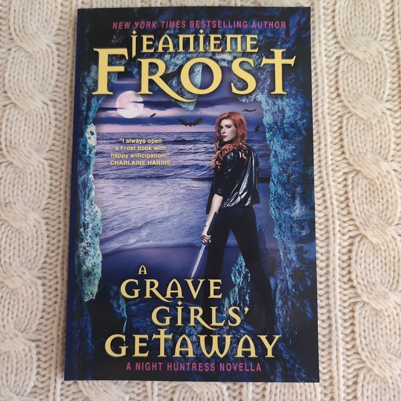 A Grave Girls' Getaway