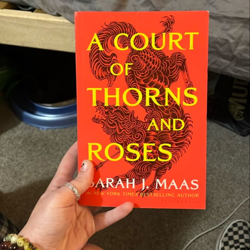 A Court of Thorns and Roses