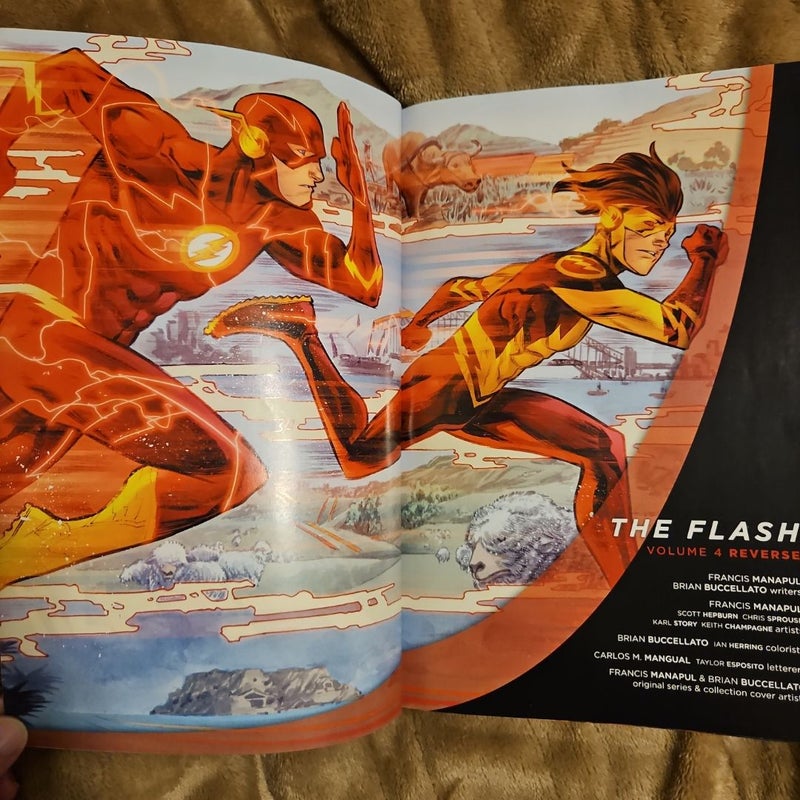 The Flash Vol. 4: Reverse (the New 52)