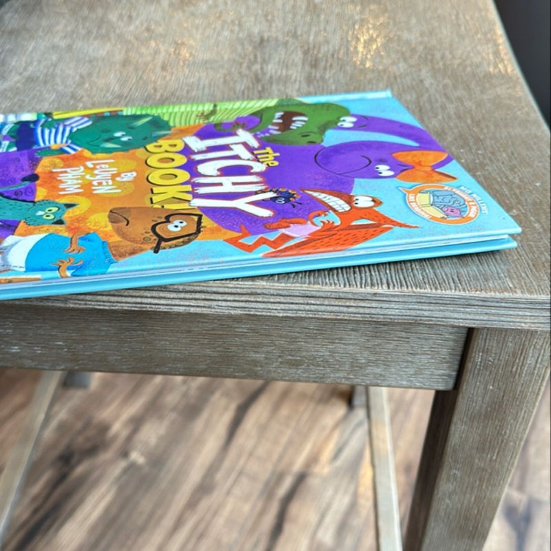 The Itchy Book! (Elephant and Piggie Like Reading!)