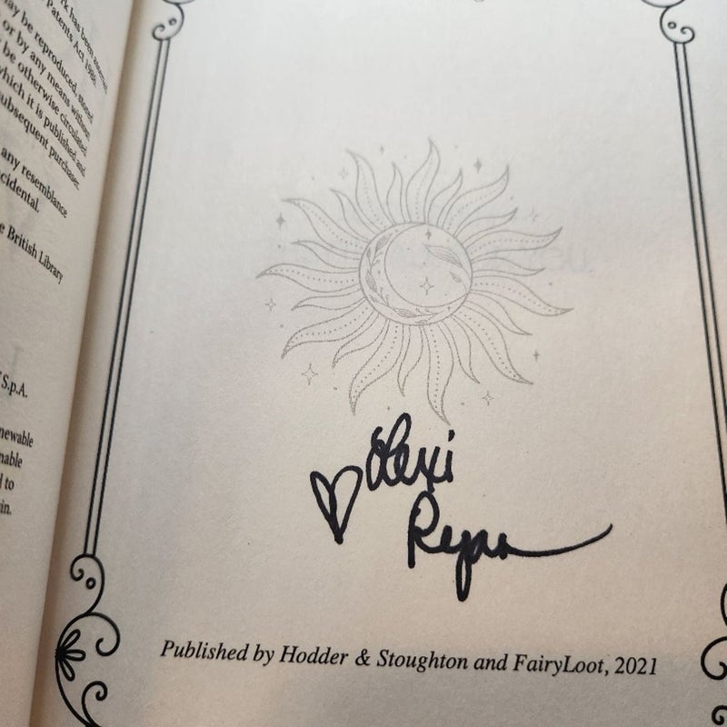 Fairyloot Signed Special Edition -These Hollow Vows by Lexi Ryan Painted Edges