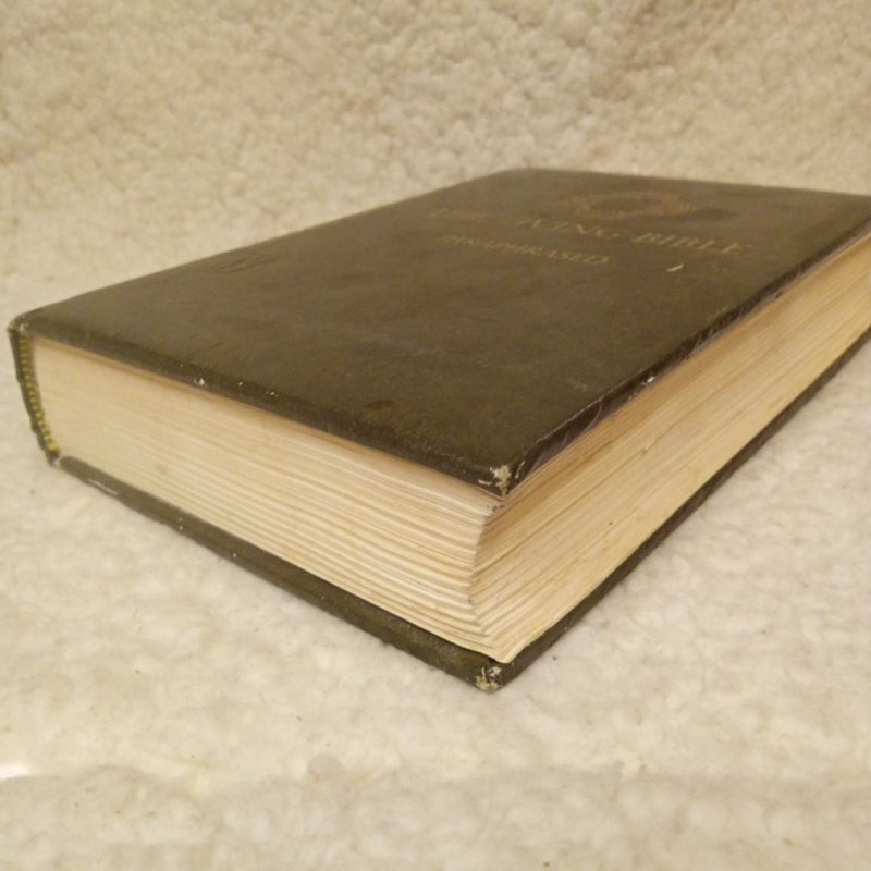 The Living Bible Paraphrased  VINTAGE 1971