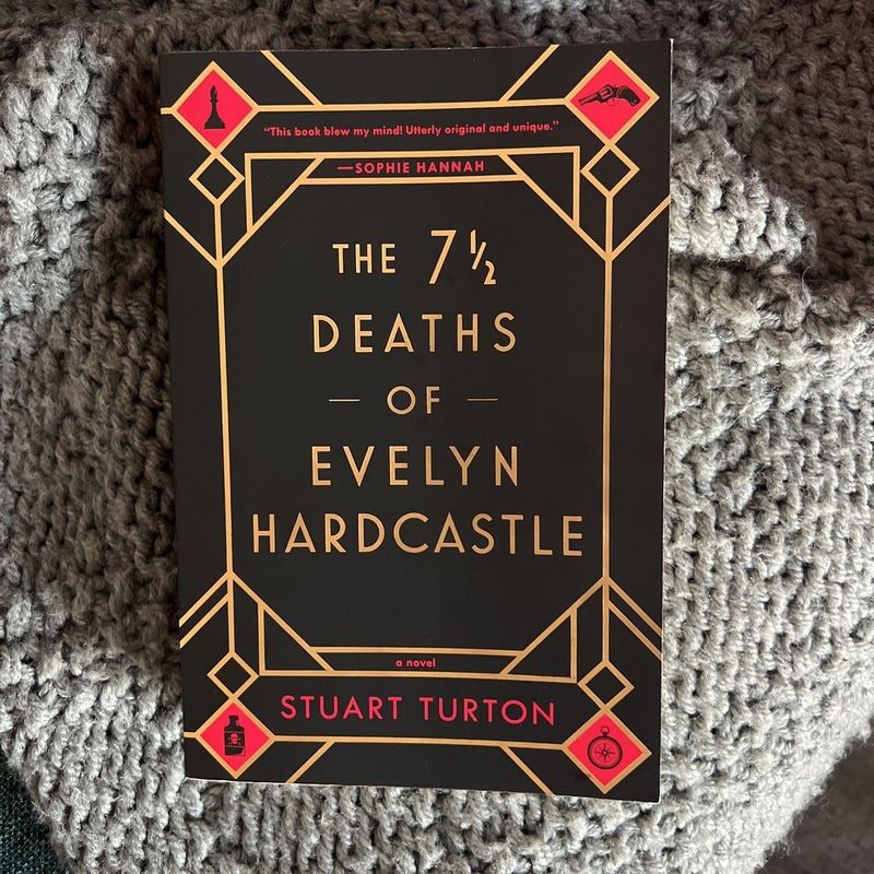 The 7½ Deaths of Evelyn Hardcastle