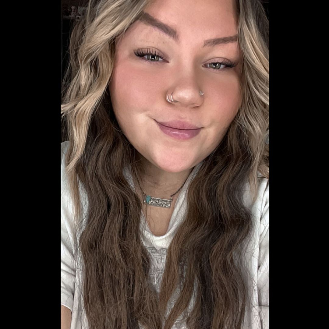 Ella leedy