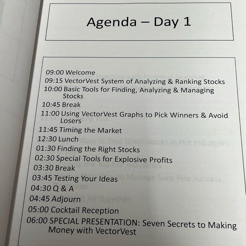 VectorVest - Two-Day Investment Seminar,Agenda & Workbook (2015)