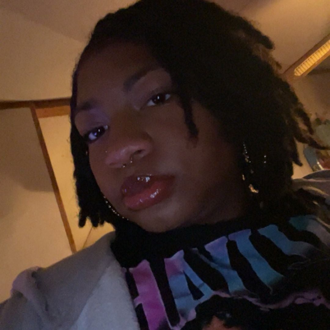 Ava