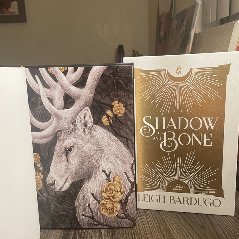 Shadow and Bone: the Collector's Edition