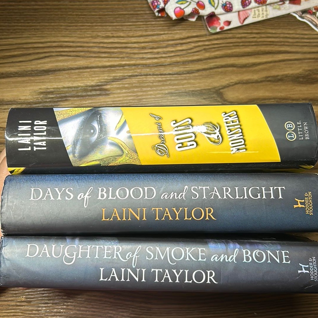 Daughter of Smoke and Bone