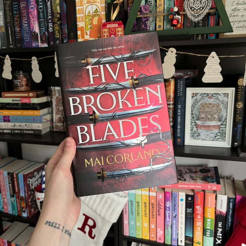 Five Broken Blades (Deluxe Limited Edition)