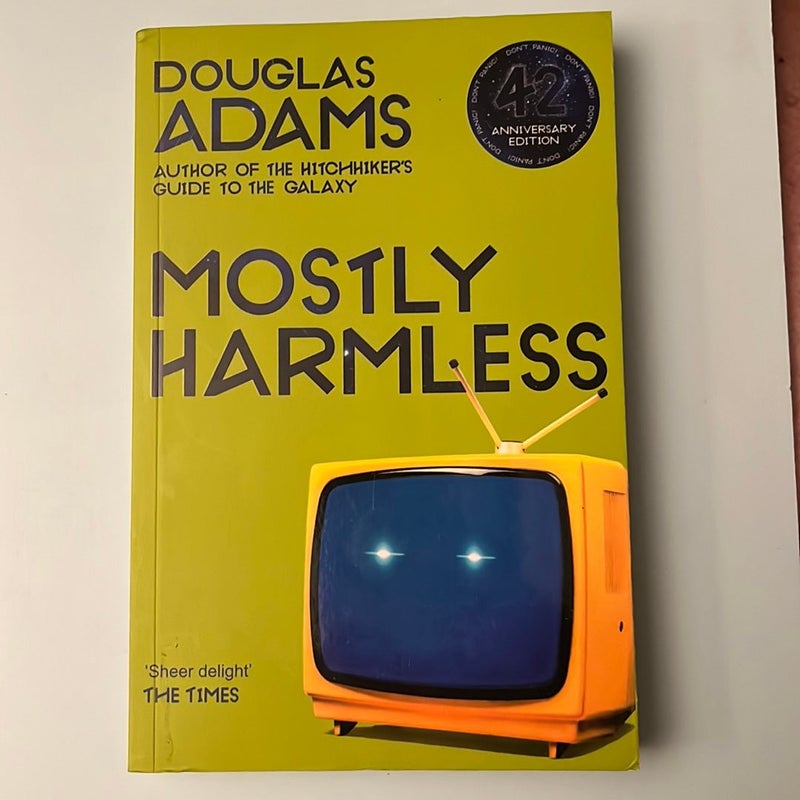 Mostly Harmless: Hitchhiker's Guide to the Galaxy Book 5