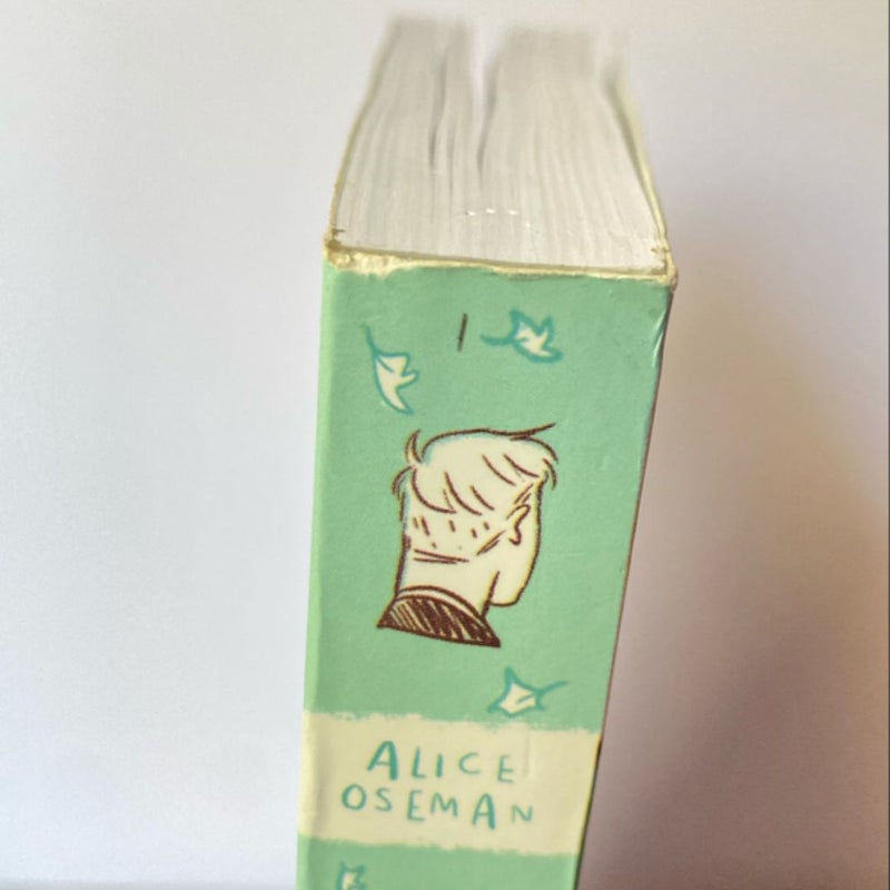 Graphic Novel Book Box (Heartstopper 1,2,4)