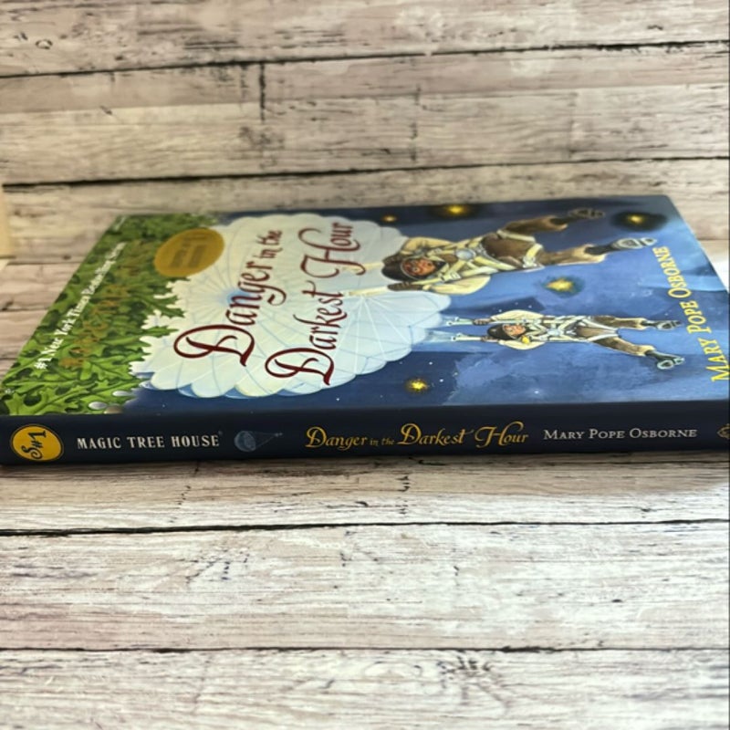 Magic Tree House Danger in the Darkest Hour