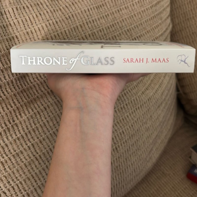 Throne of Glass