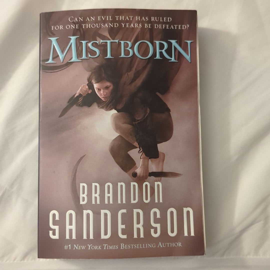 Brandon Sanderson · The Hero of Ages: A Mistborn Novel - Mistborn  (Paperback Book) (2014)