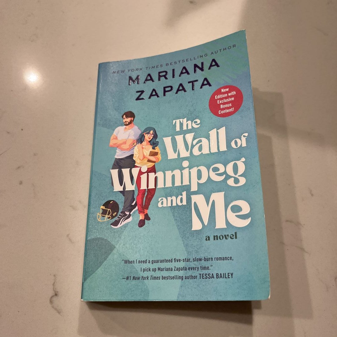 The Wall of Winnipeg and Me by Mariana Zapata, Paperback Pangobooks