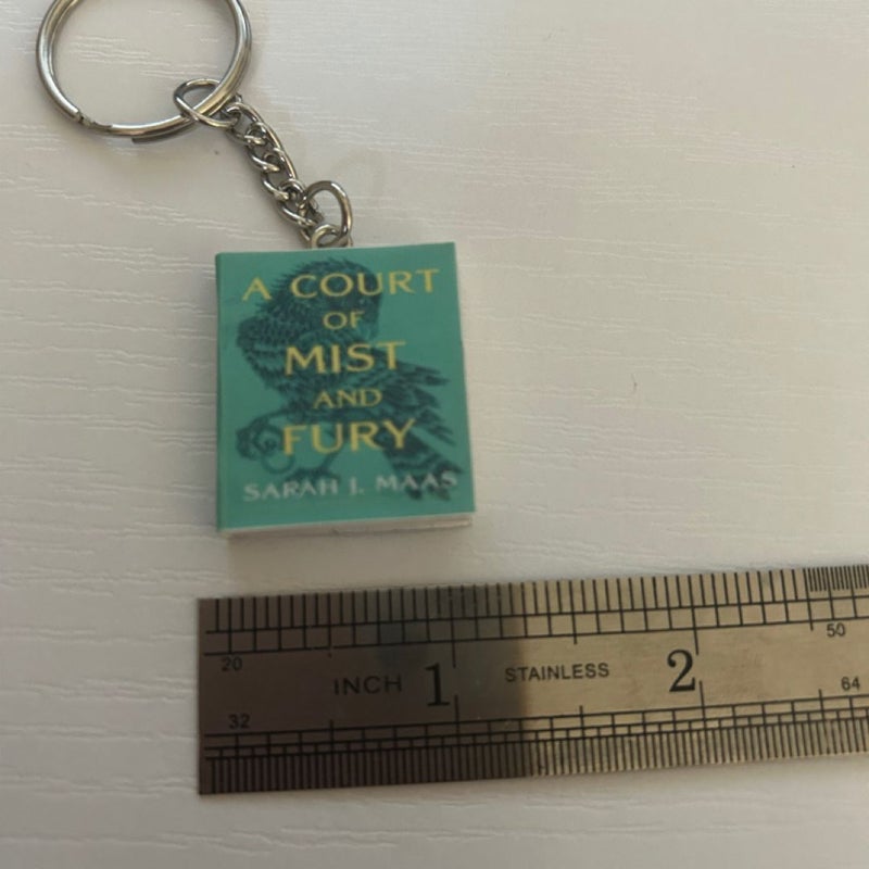 A Court of Mist and Fury (keychain)